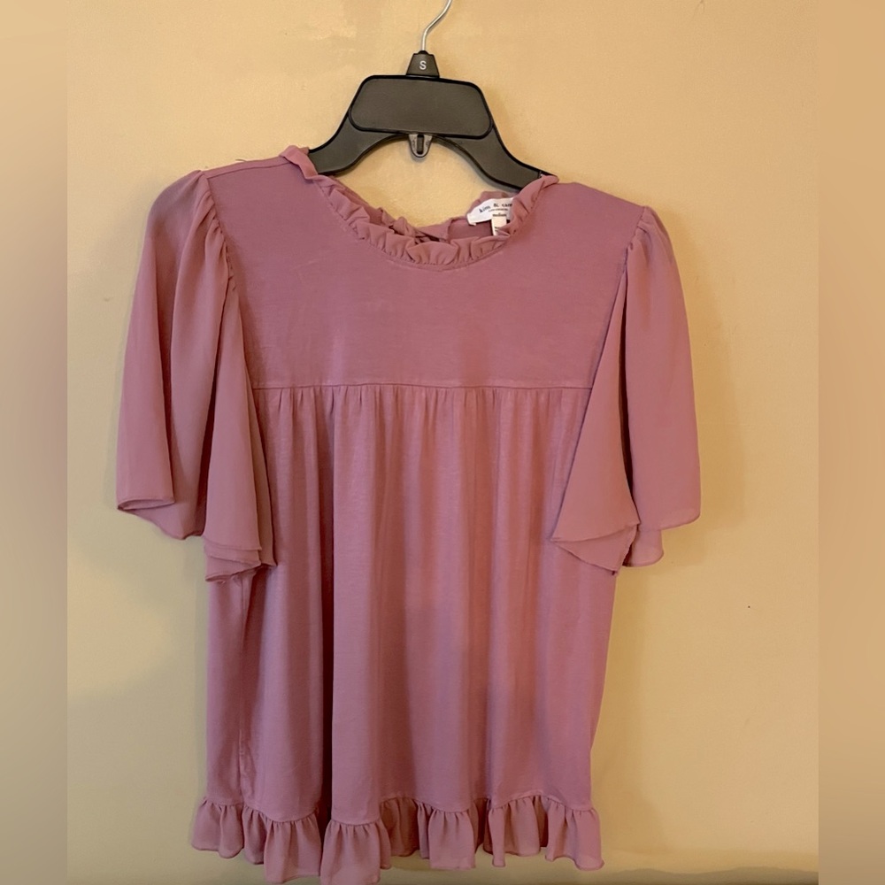 Kim & Cami Los Angelas  dusty pink top with beautiful tie closure at neckline.